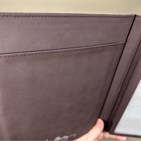 NWT Vera Bradley Canyon Print Brown Quilted iPad Tablet Case for IPad 2 or Later - Picture 7 of 10